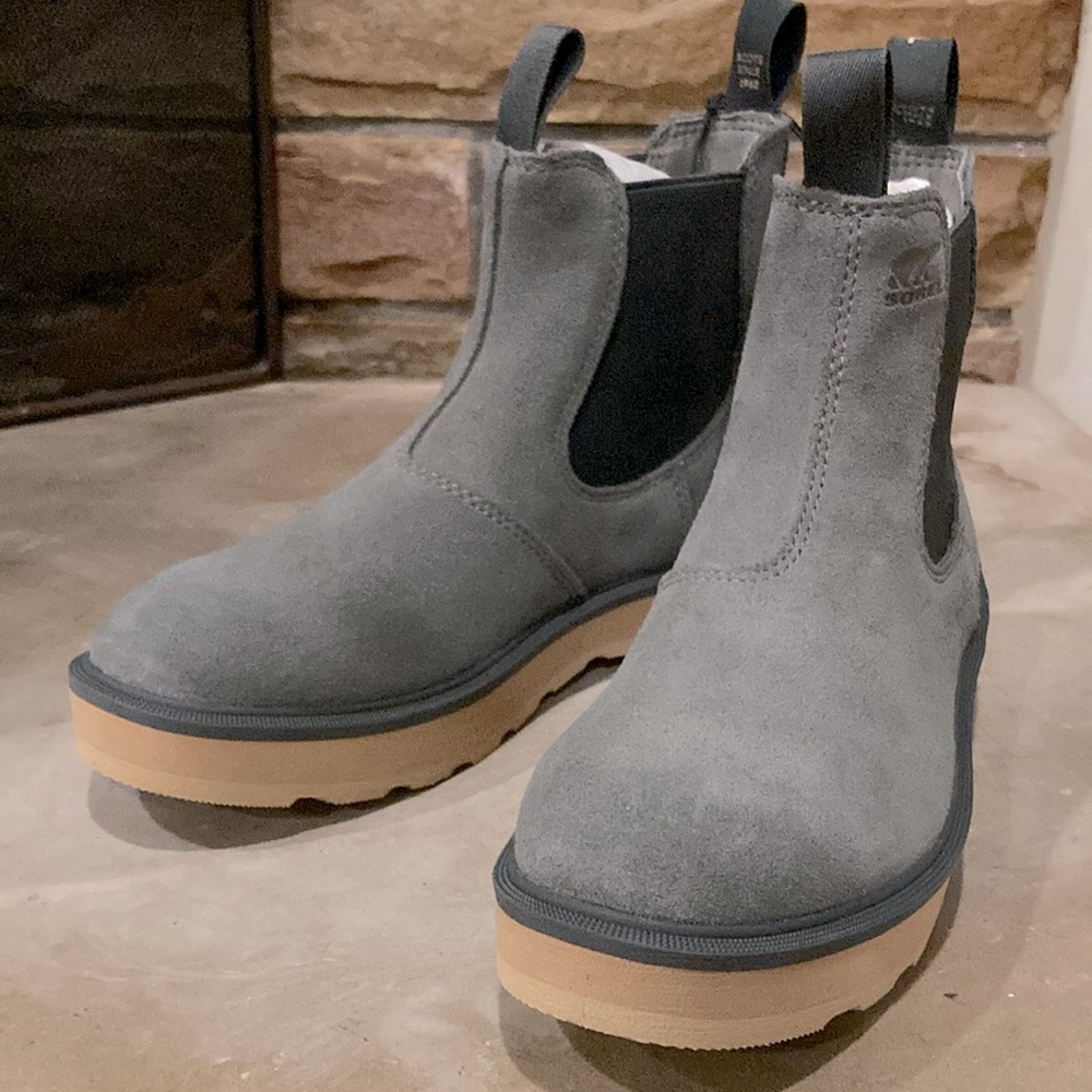 Sorel hi-line Chelsea boots quarry color